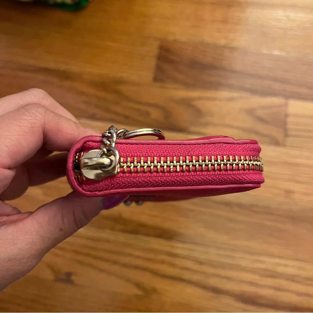 Kate Spade “L” Key Pouch - Picture 12 of 16